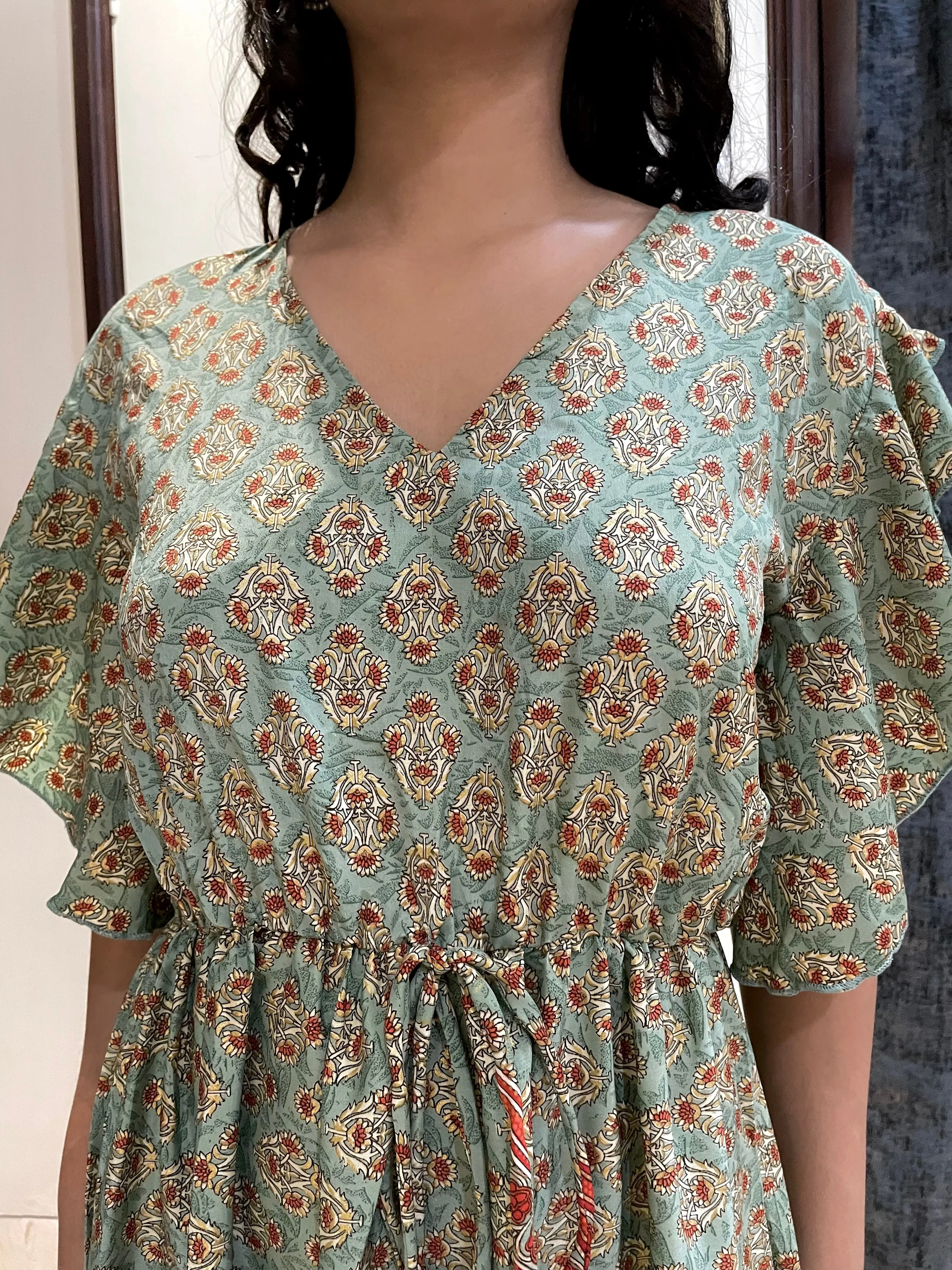 Butterfly Sleeves contrasting border maxi dress