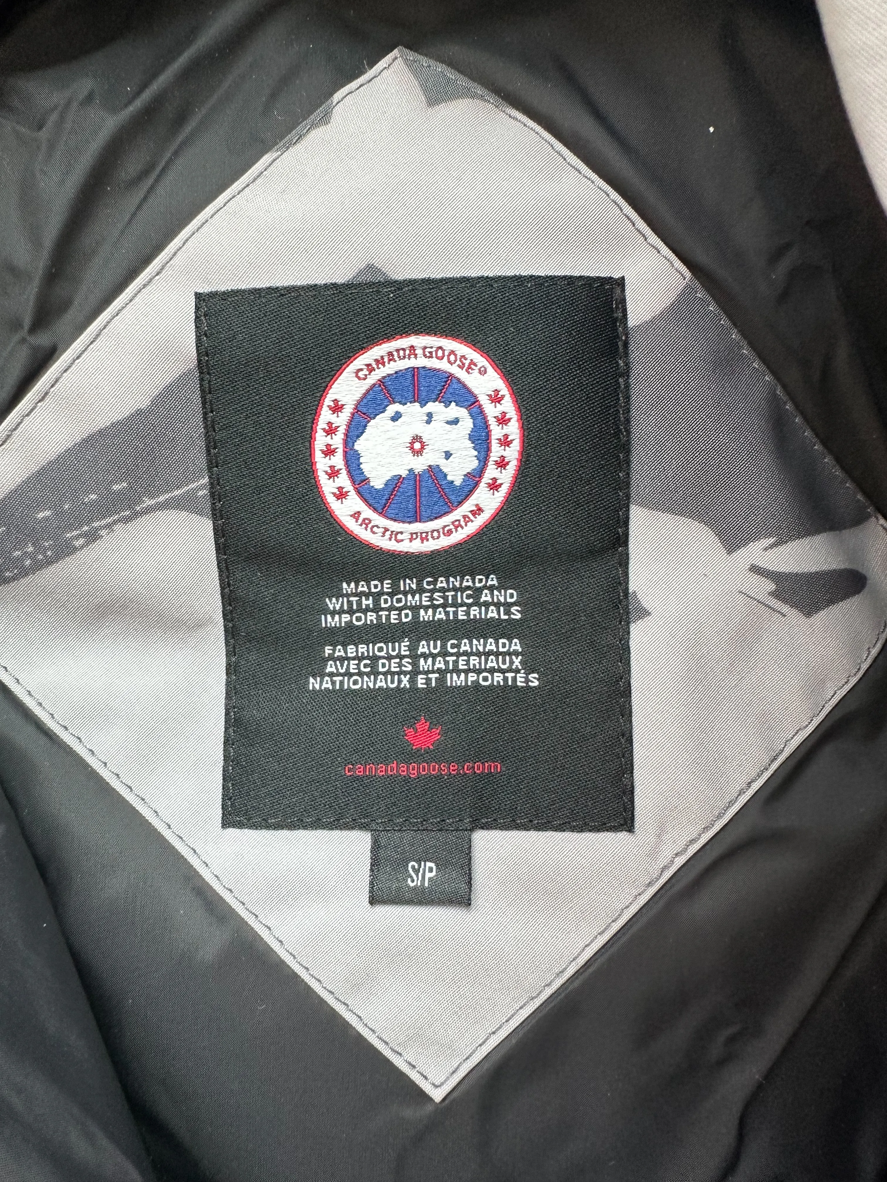 Canada Goose Grey Camo Chelsea Women's Jacket
