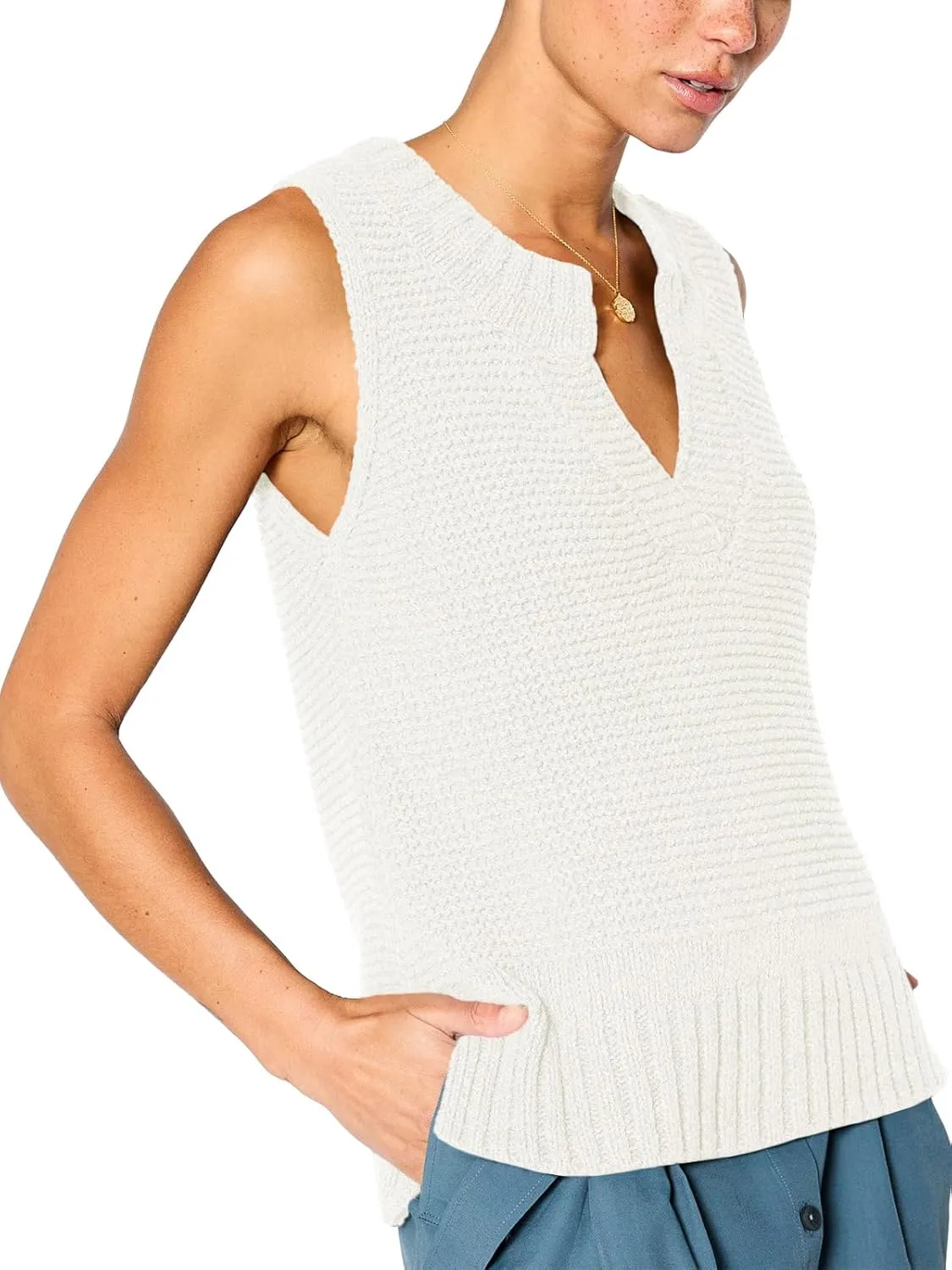 Saodimallsu Womens Sleeveless Sweater Vest Lightweight V Neck Spring Sweater Tank Tops Casual Knit Tunic Cami Shirts