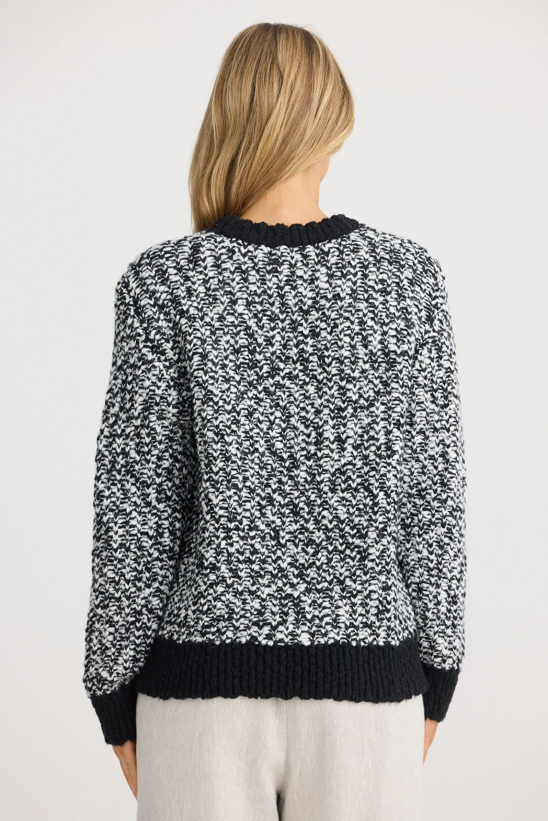 Twain Knit - Black W White