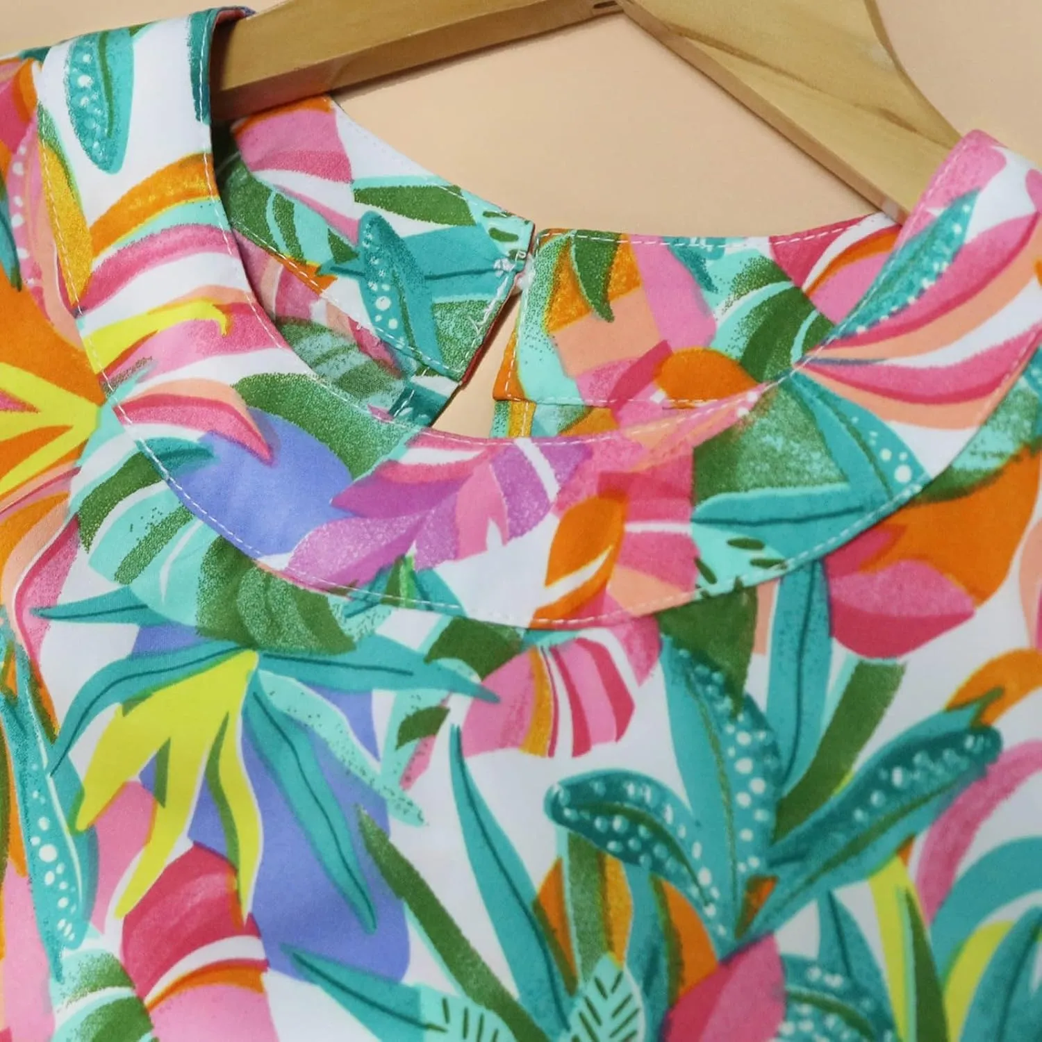 Vacation Dress for Women Boho Floral Print Ruffle Sleeveless A-Line Flowy Swing Belted Waist Beach Party Dresses