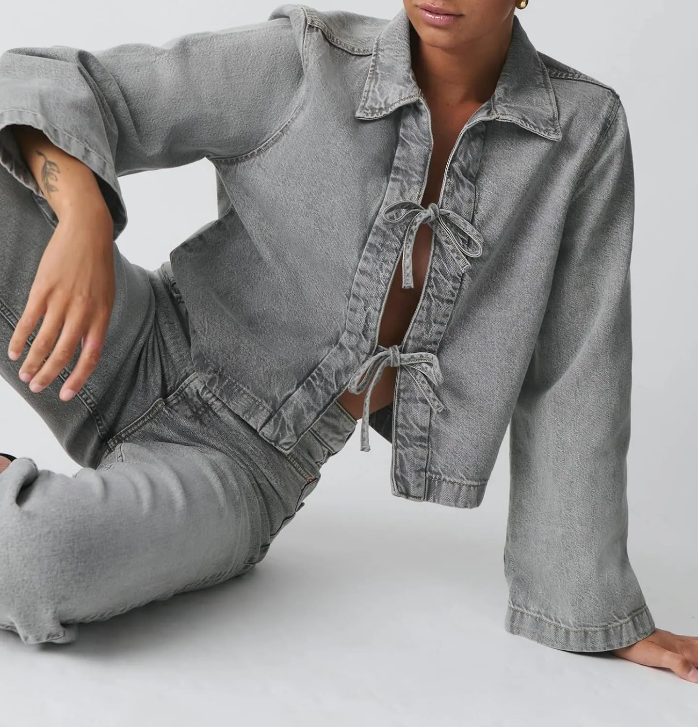 Woman Casual Open Front Denim Jacket Long Sleeves Tie Up Jeans Shirt Vintage Lapel Neck Lightweight Denim Coat