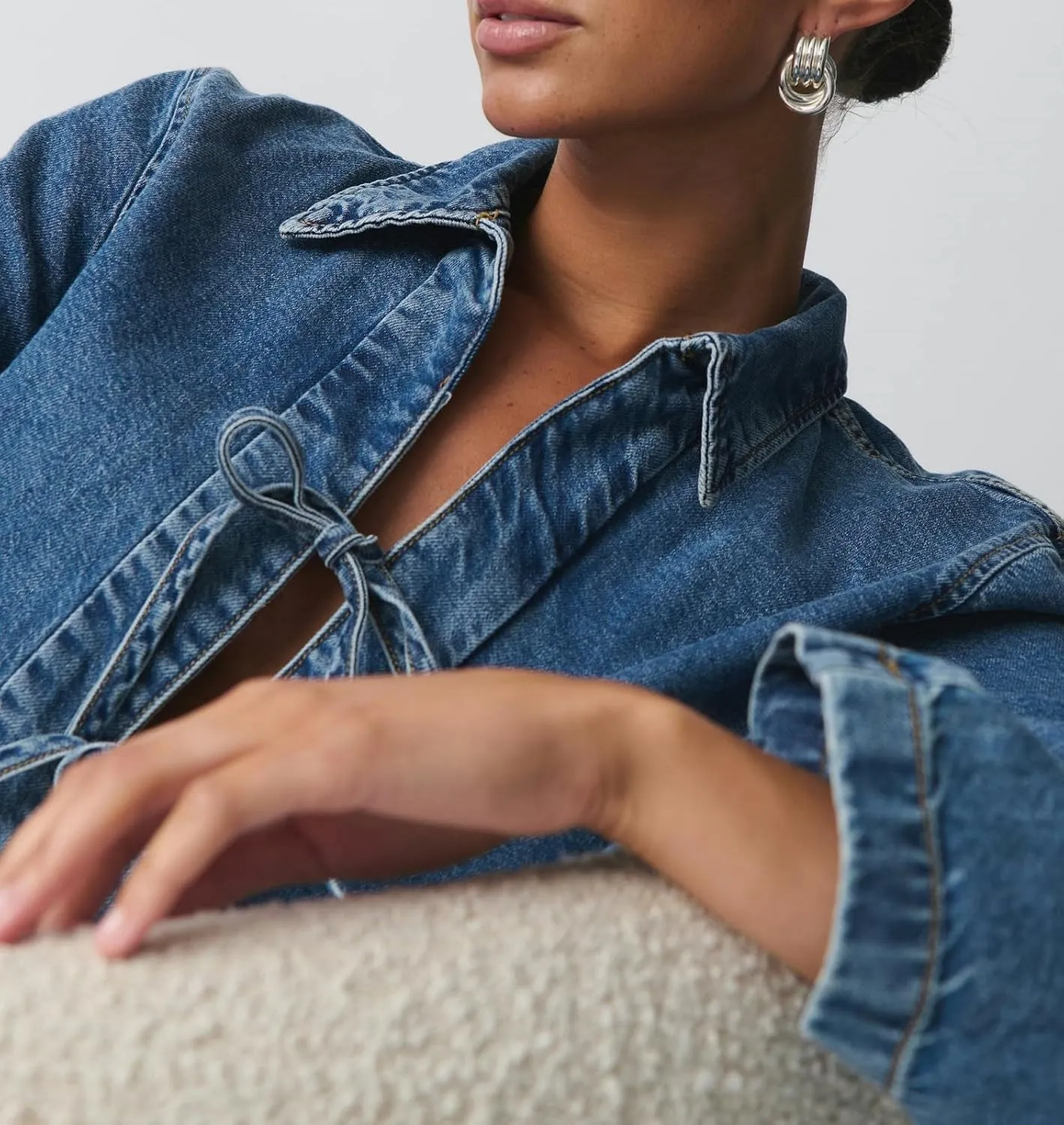 Woman Casual Open Front Denim Jacket Long Sleeves Tie Up Jeans Shirt Vintage Lapel Neck Lightweight Denim Coat