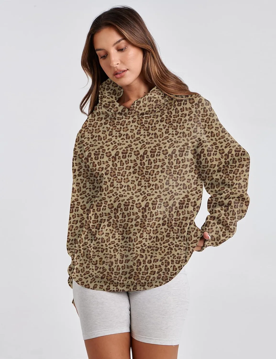 Womens Camo Hoodie Maple Leaf Print Oversized Fleece Hooded Sweatshirt Trendy Graphic Hoodie Pullover with Pocket