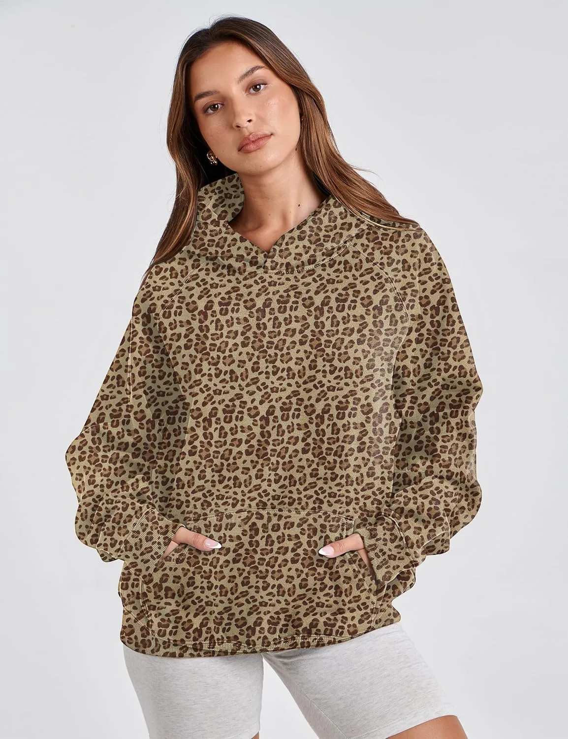 Womens Camo Hoodie Maple Leaf Print Oversized Fleece Hooded Sweatshirt Trendy Graphic Hoodie Pullover with Pocket
